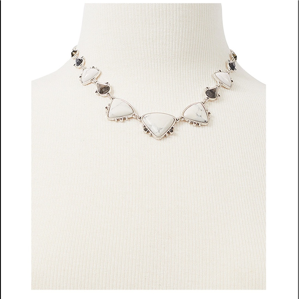 Lucky Brand Collar Multi Stone Necklace